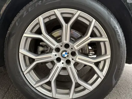 BMW X7 2021 года за 43 000 000 тг. в Алматы – фото 15