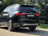 BMW X7 2021 года за 43 000 000 тг. в Алматы – фото 3