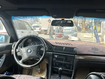 BMW 728 1998 годаүшін3 900 000 тг. в Алматы – фото 2