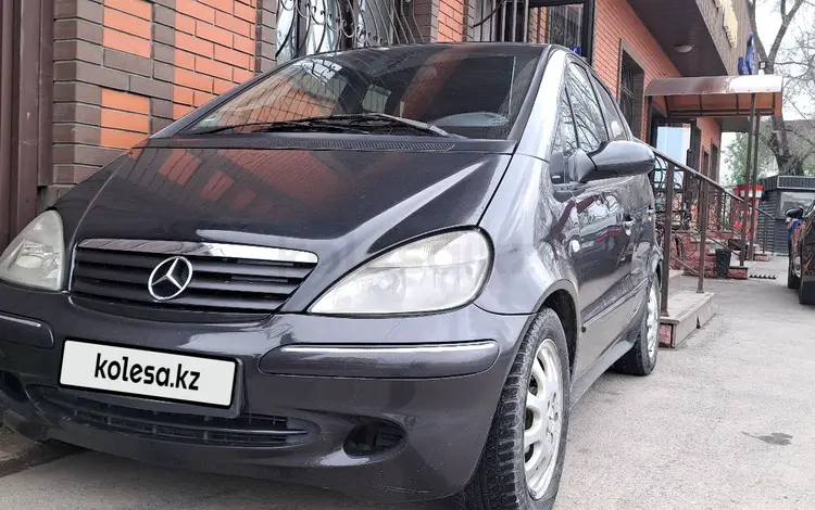 Mercedes-Benz A 160 2002 годаfor2 500 000 тг. в Алматы