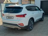 Hyundai Santa Fe 2020 года за 15 000 000 тг. в Уральск – фото 4