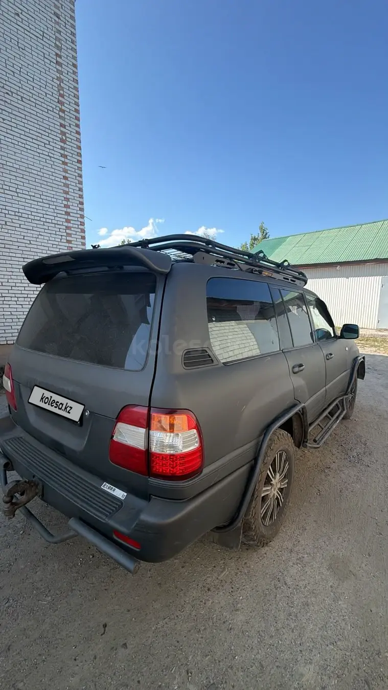 Toyota Land Cruiser, 2001