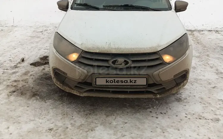 ВАЗ (Lada) Granta 2190 2020 годаүшін3 200 000 тг. в Актобе