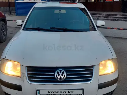 Volkswagen Passat 2002 года за 2 450 000 тг. в Семей – фото 11