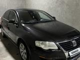 Volkswagen Passat 2005 года за 4 000 000 тг. в Шымкент – фото 3