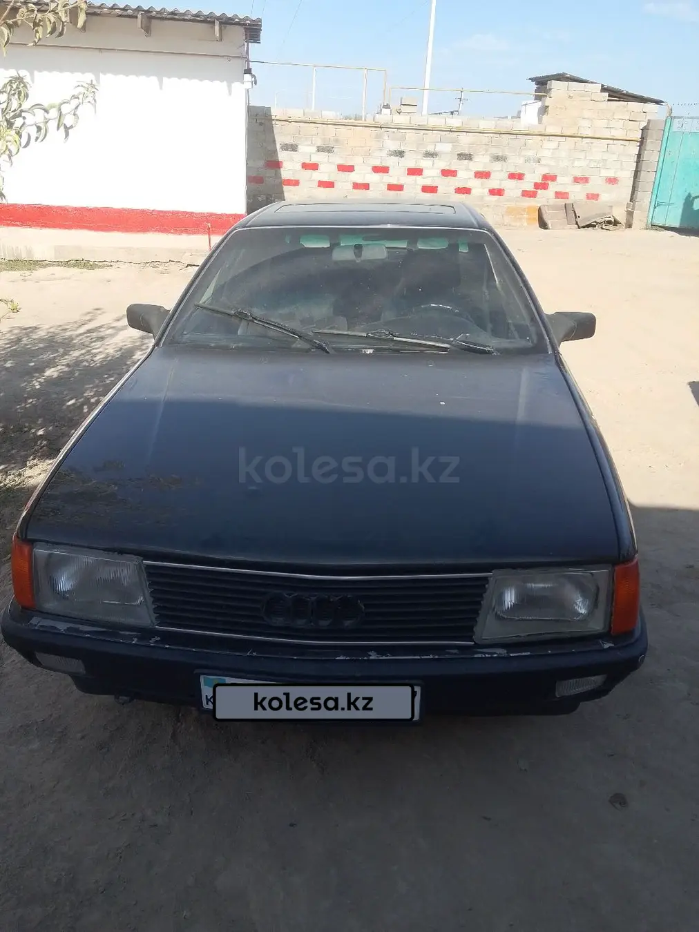 Audi 100, 1990
