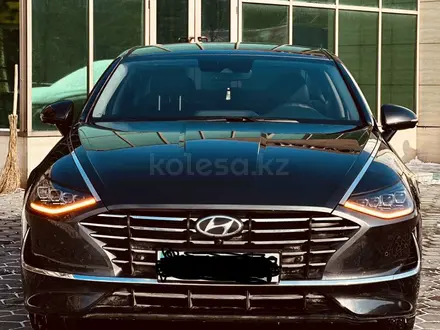 Hyundai Sonata 2023 года за 17 000 000 тг. в Семей