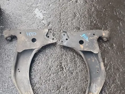Нижние рычаги за 15 000 тг. в Алматы
