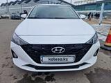 Hyundai Accent 2021 года за 7 800 000 тг. в Астана – фото 2