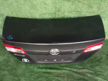 Крышка багажника на Toyota Camry XV50 SE Американец за 150 000 тг. в Алматы
