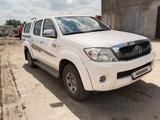 Toyota Hilux 2010 года за 8 000 000 тг. в Актобе – фото 2