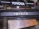 Передняя решетка радиатора land cruiser 76 78, новая, отличного качества за 60 000 тг. в Алматы