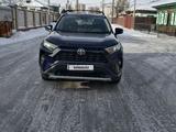 Toyota RAV4 2019 года за 13 000 000 тг. в Семей – фото 2