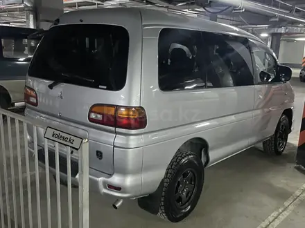 Mitsubishi Delica 2003 года за 5 400 000 тг. в Алматы – фото 3