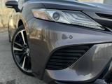 Toyota Camry 2018 года за 13 350 000 тг. в Павлодар – фото 4