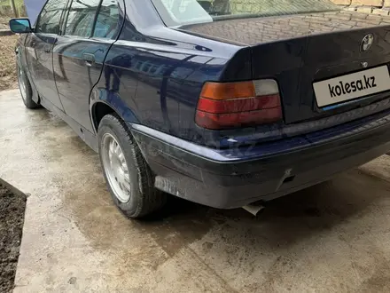 BMW 318 1991 года за 370 000 тг. в Сарыагаш – фото 6