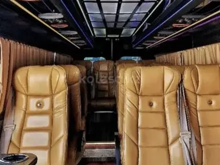 Mercedes-Benz Sprinter 2015 года за 25 000 000 тг. в Усть-Каменогорск – фото 4