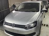 Volkswagen Polo 2013 годаүшін3 200 000 тг. в Атырау