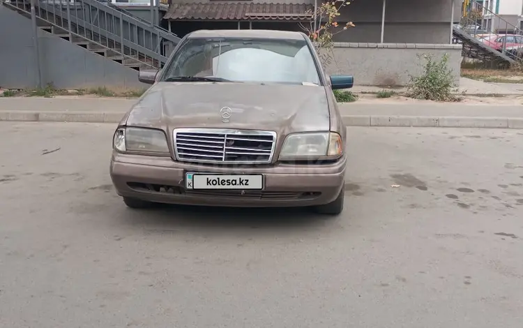 Mercedes-Benz C 180 1993 года за 1 200 000 тг. в Алматы