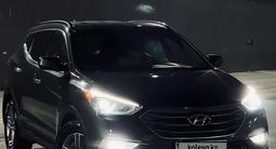 Hyundai Santa Fe 2017 года за 9 900 000 тг. в Шымкент