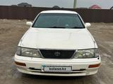 Toyota Avalon 1995 годаүшін2 000 000 тг. в Алматы