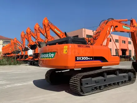 Doosan  Экскаватор Dooxin 300pc-9 2021 года за 55 122 632 тг. в Караганда – фото 2