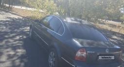 Volkswagen Passat 2002 годаүшін1 800 000 тг. в Караганда – фото 2