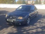 Volkswagen Passat 2002 годаүшін1 800 000 тг. в Караганда – фото 3