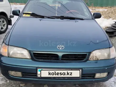 Toyota Carina E 1997 года за 2 055 000 тг. в Усть-Каменогорск