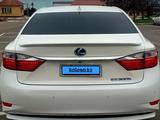 Lexus ES 300h 2014 года за 9 000 000 тг. в Актау – фото 3