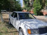 Mercedes-Benz E 200 1993 года за 1 200 000 тг. в Жезказган – фото 3