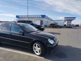 Mercedes-Benz C 200 2001 года за 3 300 000 тг. в Караганда