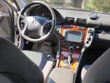 Mercedes-Benz C 220 2001 года за 2 100 000 тг. в Экибастуз – фото 3