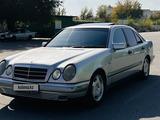 Mercedes-Benz E 230 1996 годаүшін2 300 000 тг. в Алматы – фото 4