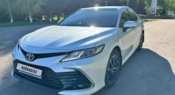 Toyota Camry 2021 года за 14 300 000 тг. в Усть-Каменогорск – фото 3