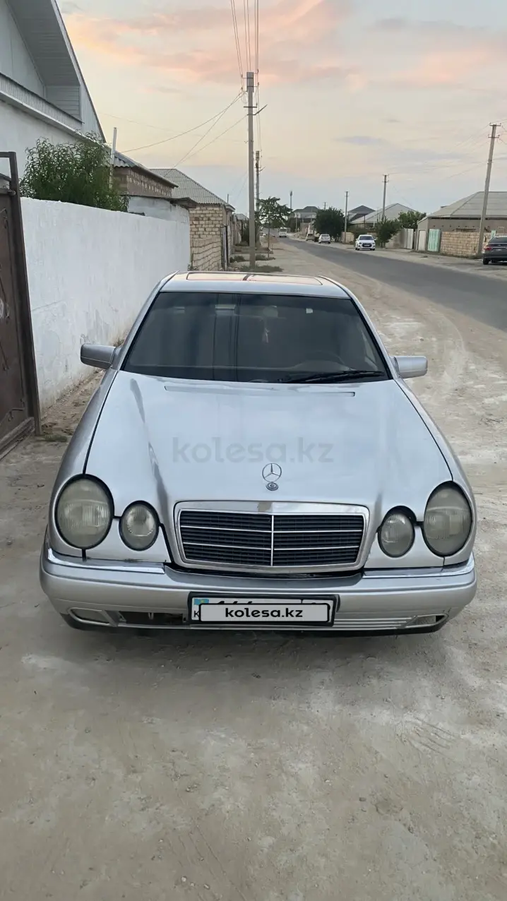 Mercedes-Benz E-Class, 1995