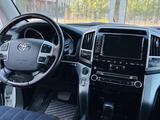 Toyota Land Cruiser 2014 года за 25 900 000 тг. в Актобе – фото 4