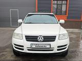 Volkswagen Touareg 2004 года за 4 700 000 тг. в Шымкент
