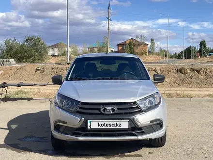 ВАЗ (Lada) Granta 2190 2018 года за 3 270 000 тг. в Актобе – фото 2
