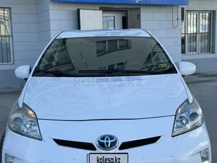 Toyota Prius 2013 года за 4 500 000 тг. в Атырау – фото 2