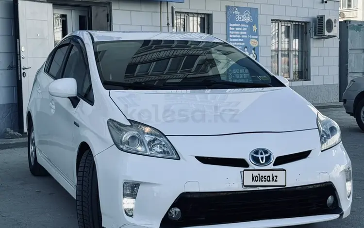 Toyota Prius 2013 годаүшін4 500 000 тг. в Атырау