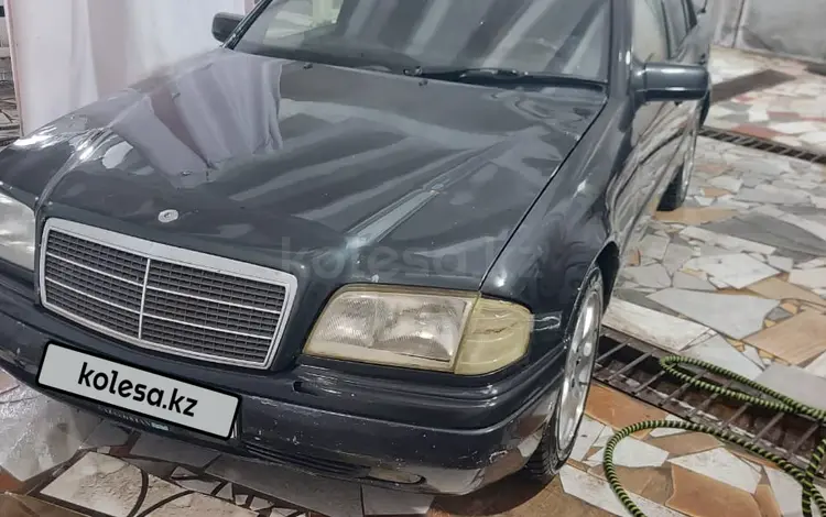 Mercedes-Benz C 220 1994 годаfor1 500 000 тг. в Павлодар