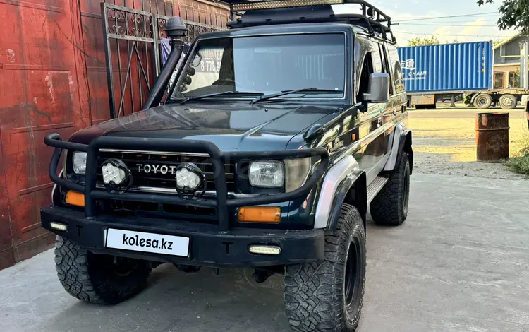 Toyota Land Cruiser Prado 1993 года за 6 500 000 тг. в Алматы