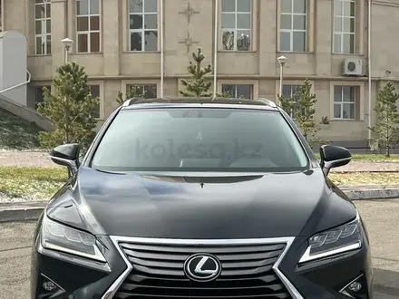 Lexus RX 300 2018 года за 28 000 000 тг. в Астана