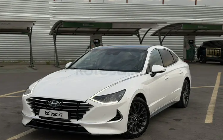 Hyundai Sonata 2022 года за 12 000 000 тг. в Алматы