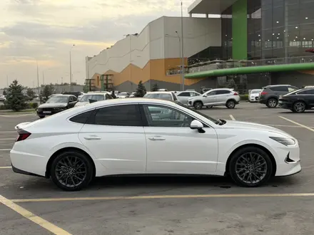 Hyundai Sonata 2022 года за 12 000 000 тг. в Алматы – фото 5