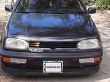 Volkswagen Golf 1993 годаүшін1 200 000 тг. в Тараз