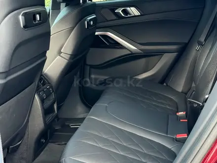 BMW X6 XDrive 40i 2024 года за 53 000 000 тг. в Астана – фото 11
