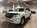 Toyota Land Cruiser Prado 2018 года за 19 900 000 тг. в Астана – фото 2