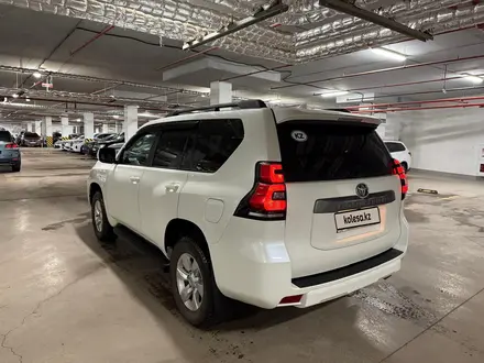 Toyota Land Cruiser Prado 2018 года за 19 900 000 тг. в Астана – фото 7